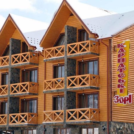 Karpatski Zori Hotel Bukovel Exterior photo